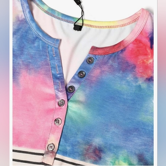 NWT☆Gorgeous Women's Long Sleeve Tie-Dye Colorblock Button Down Henley Tunic - Picture 6 of 14
